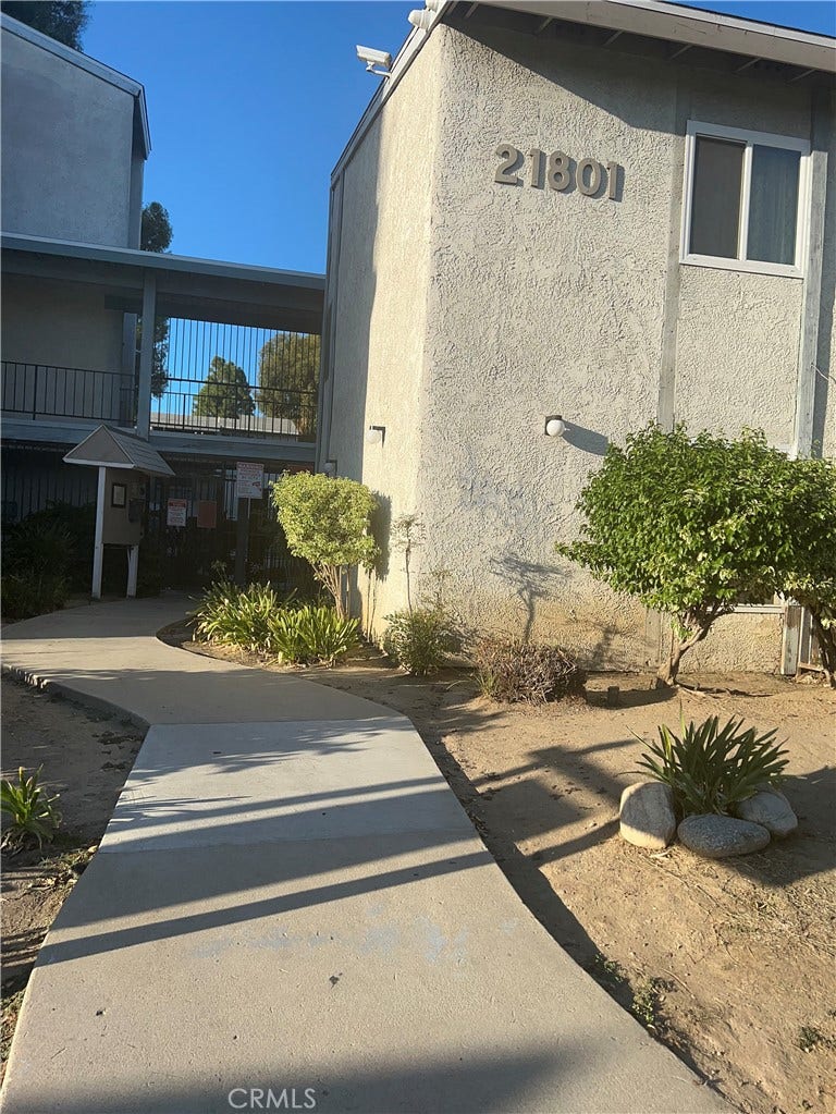 Property photo for 21801 Roscoe, Canoga Park, CA