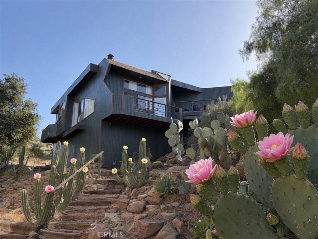 8742 Azul, West Hills, CA 91304