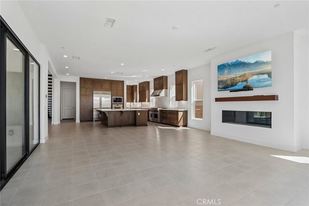 20580 Edgewood Court, Chatsworth, CA 91311 20580 Edgewood Court, Chatsworth, CA 91311