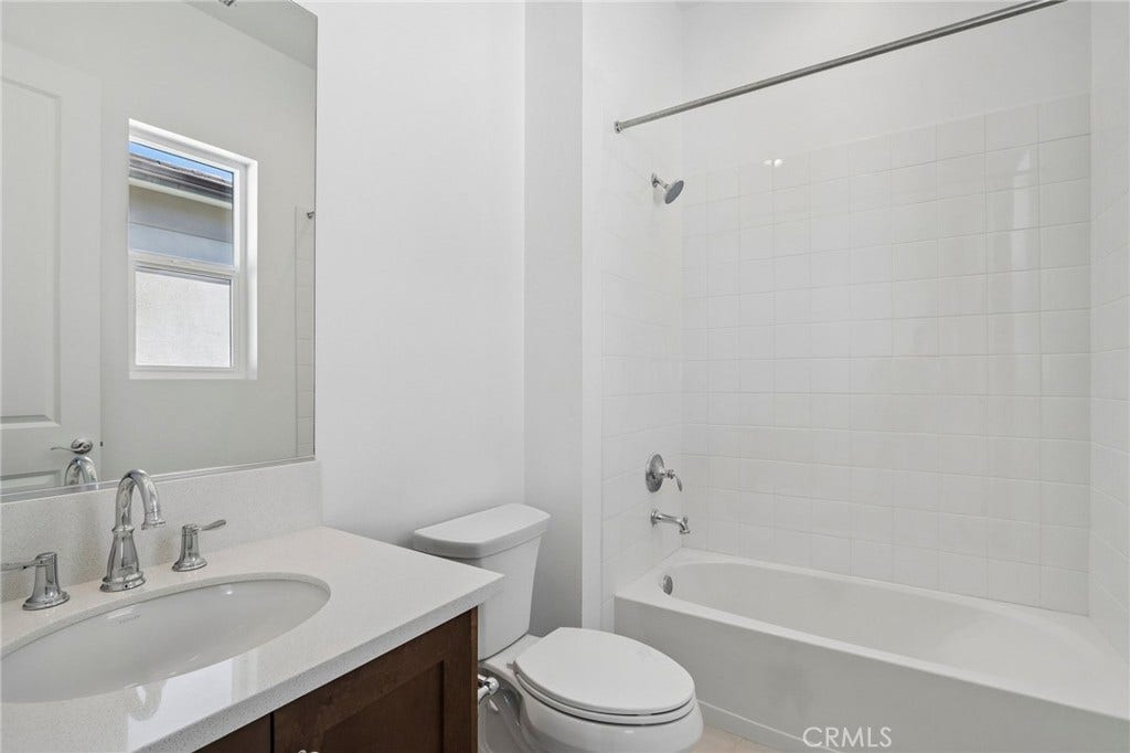 20580 Edgewood Court, Chatsworth, CA 91311 20580 Edgewood Court, Chatsworth, CA 91311