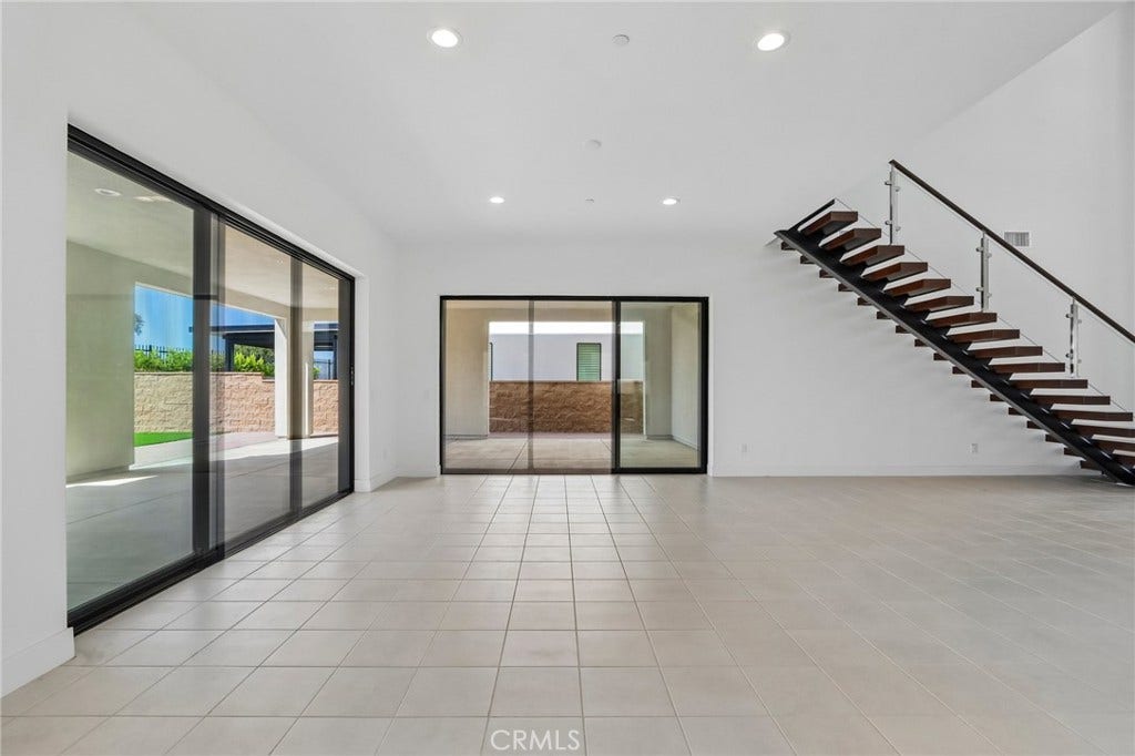 20580 Edgewood Court, Chatsworth, CA 91311 20580 Edgewood Court, Chatsworth, CA 91311