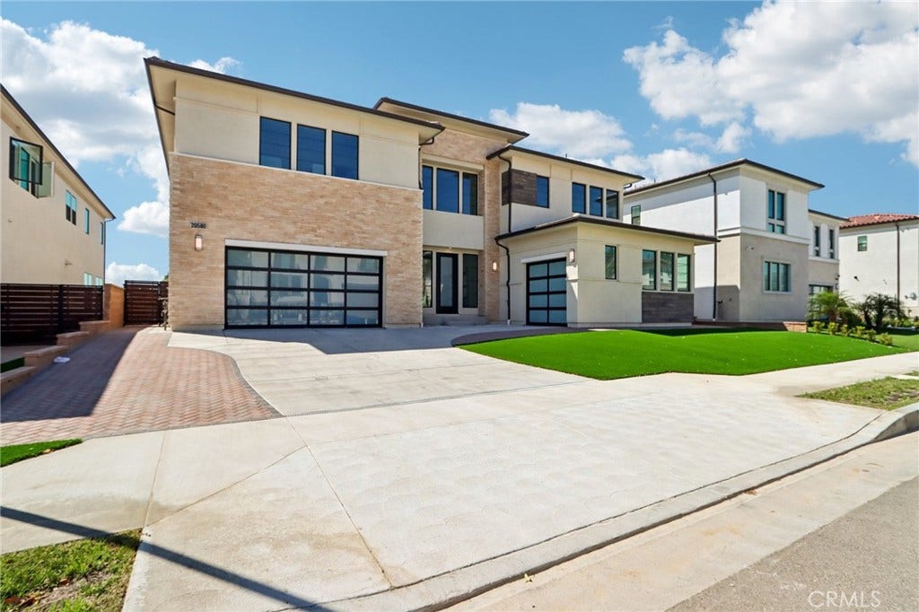 20580 Edgewood Court, Chatsworth, CA 91311 20580 Edgewood Court, Chatsworth, CA 91311