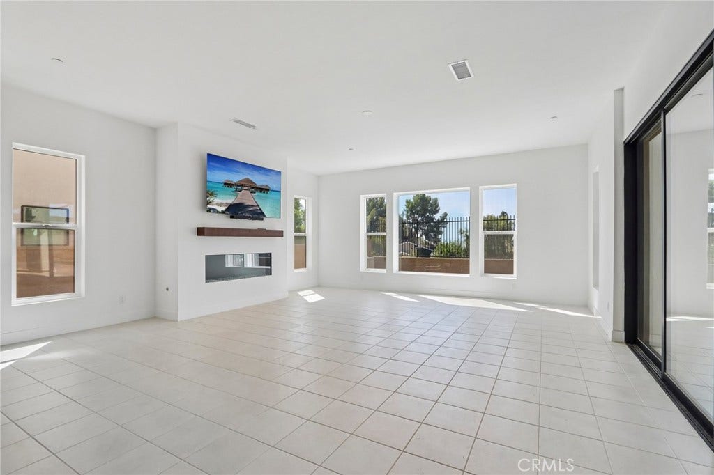 20580 Edgewood Court, Chatsworth, CA 91311 20580 Edgewood Court, Chatsworth, CA 91311