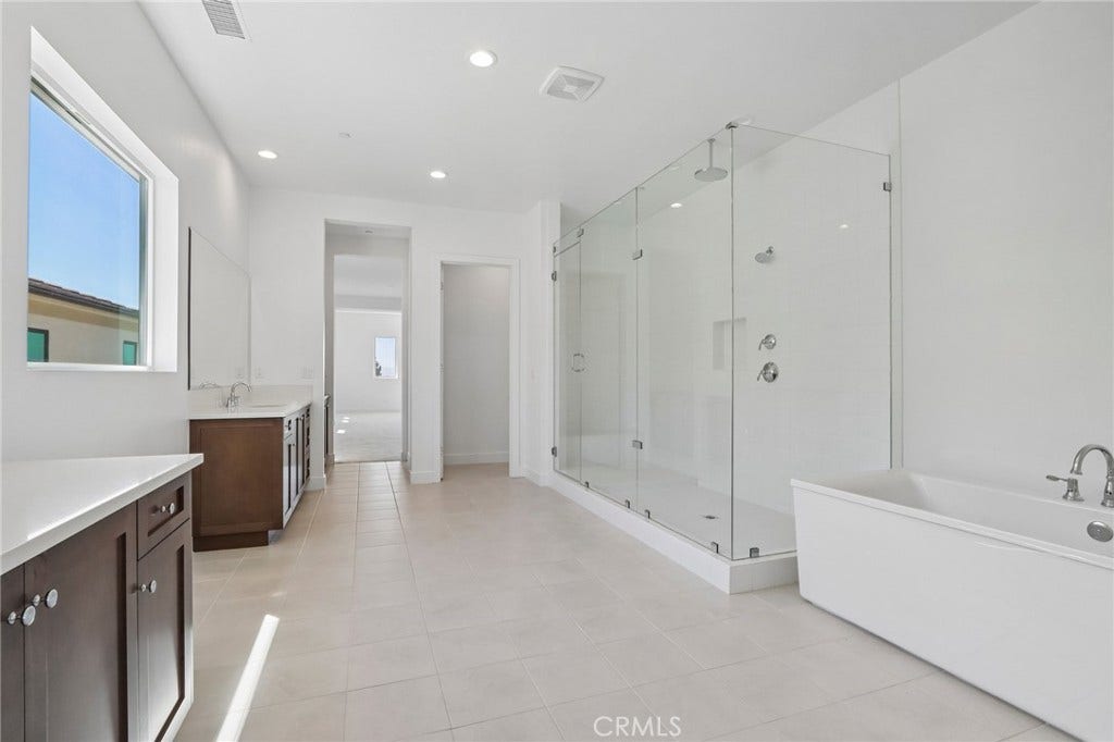 20580 Edgewood Court, Chatsworth, CA 91311 20580 Edgewood Court, Chatsworth, CA 91311