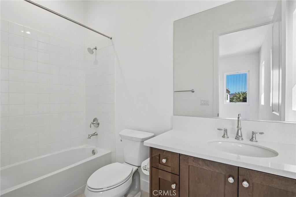 20580 Edgewood Court, Chatsworth, CA 91311 20580 Edgewood Court, Chatsworth, CA 91311