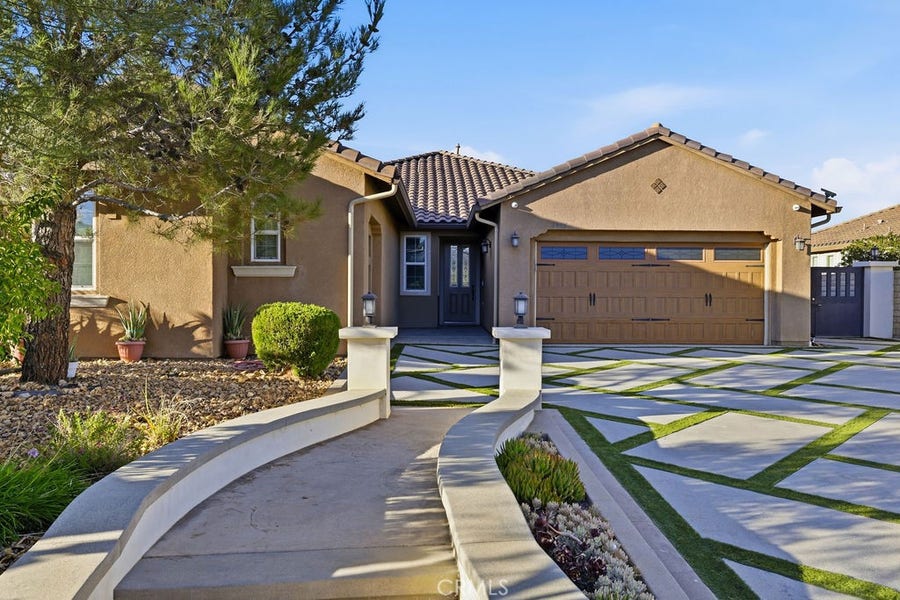 Property photo for 3945 Derby Circle, Lancaster, CA
