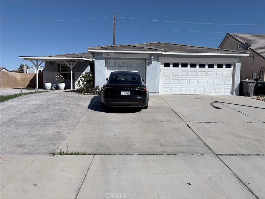 Property photo for 39254 Nicole, Palmdale, CA