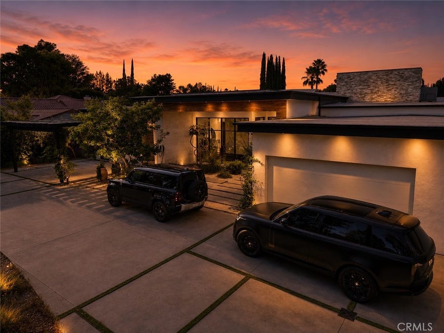 Property photo for 22935 Oxnard, Woodland Hills, CA