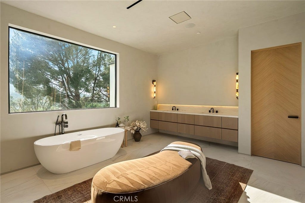 16093 Royal Oak Road, Encino, CA 91436