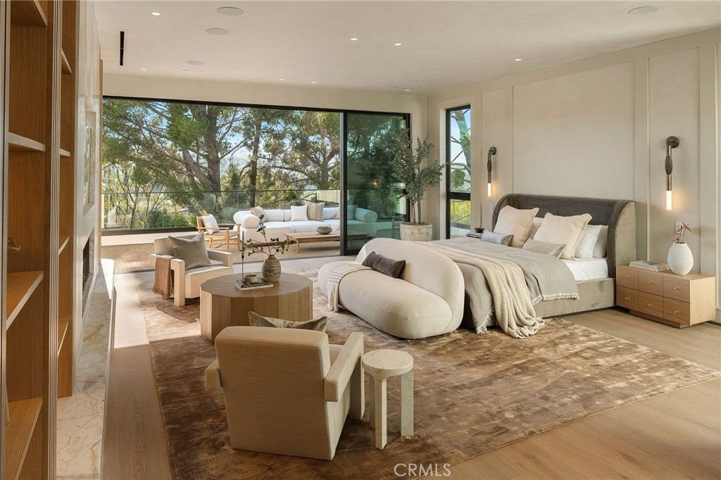 16093 Royal Oak Road, Encino, CA 91436