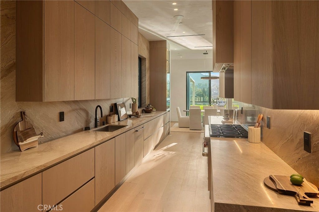 16093 Royal Oak Road, Encino, CA 91436