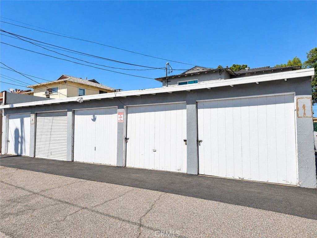 15234 Rayen Street, #D, North Hills, CA 91343 15234 Rayen Street, #D, North Hills, CA 91343