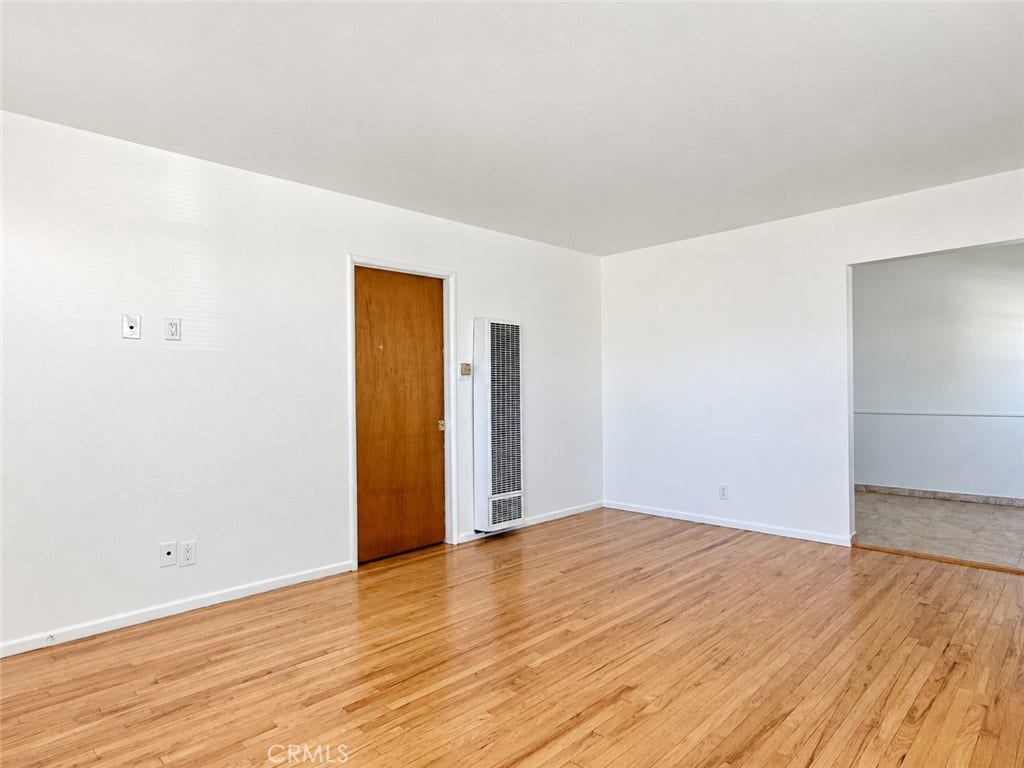 15234 Rayen Street, #D, North Hills, CA 91343 15234 Rayen Street, #D, North Hills, CA 91343