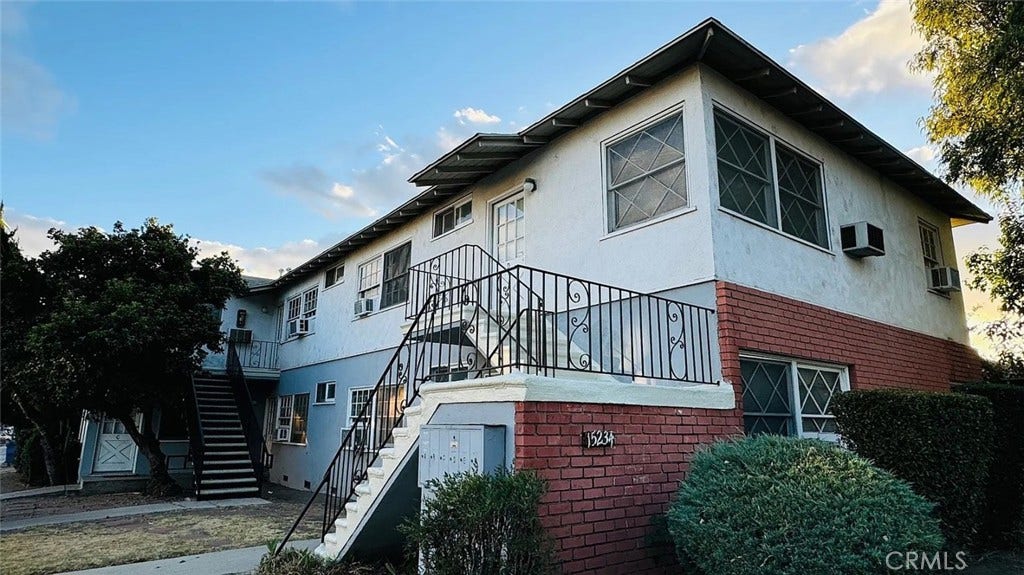 15234 Rayen Street, #D, North Hills, CA 91343 15234 Rayen Street, #D, North Hills, CA 91343