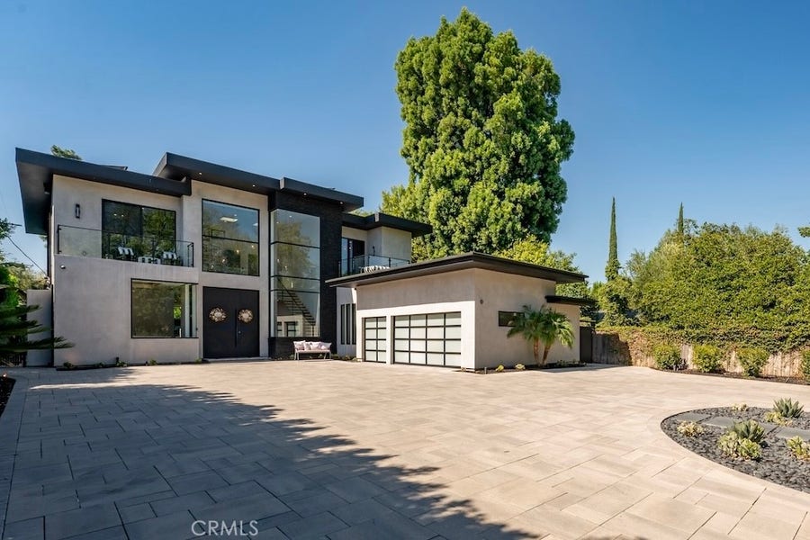 Property photo for 5301 Amestoy, Encino, CA