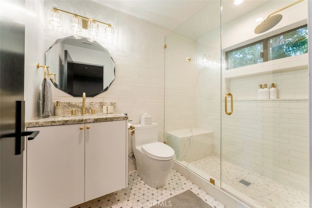5301 Amestoy Avenue, Encino, CA 91316 5301 Amestoy Avenue, Encino, CA 91316