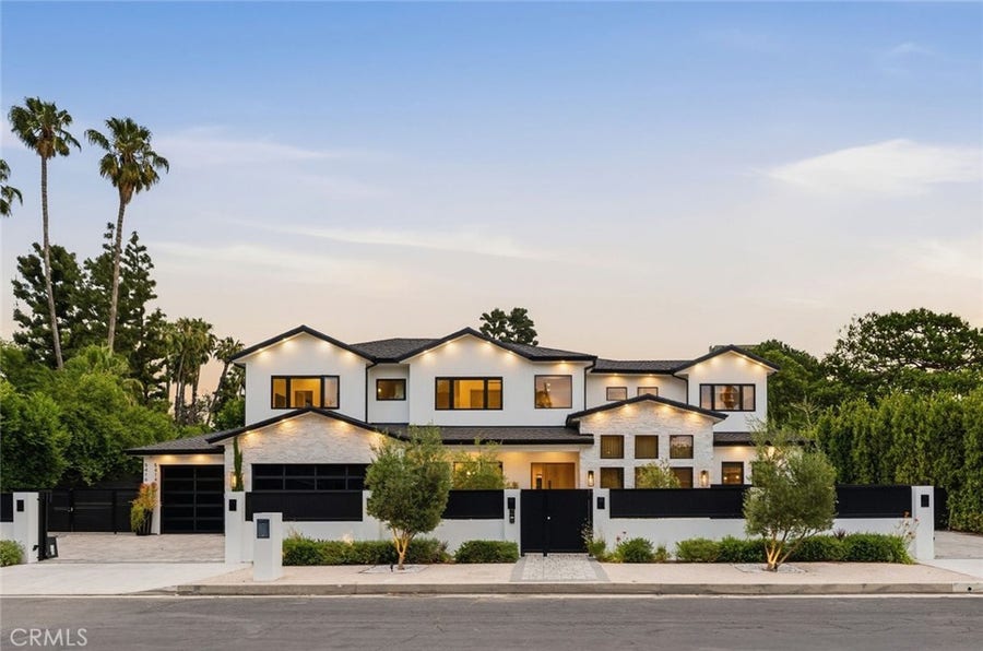 Property photo for 5414 Genesta, Encino, CA