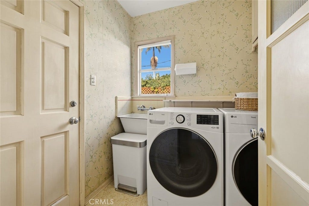 5029 Pickford, Culver City, CA 90230