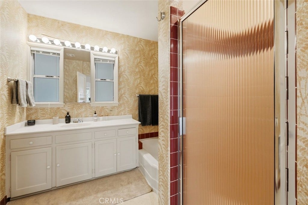5029 Pickford, Culver City, CA 90230
