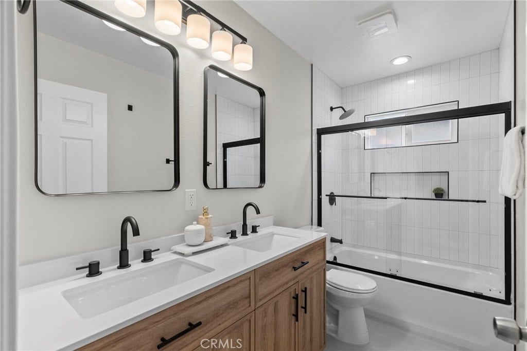 1745 W 39th, Los Angeles, CA 90062