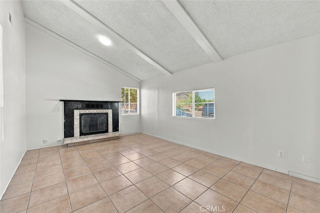1204 E Avenue Q4, Palmdale, CA 93550 1204 E Avenue Q4, Palmdale, CA 93550