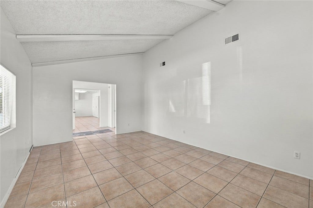1204 E Avenue Q4, Palmdale, CA 93550 1204 E Avenue Q4, Palmdale, CA 93550