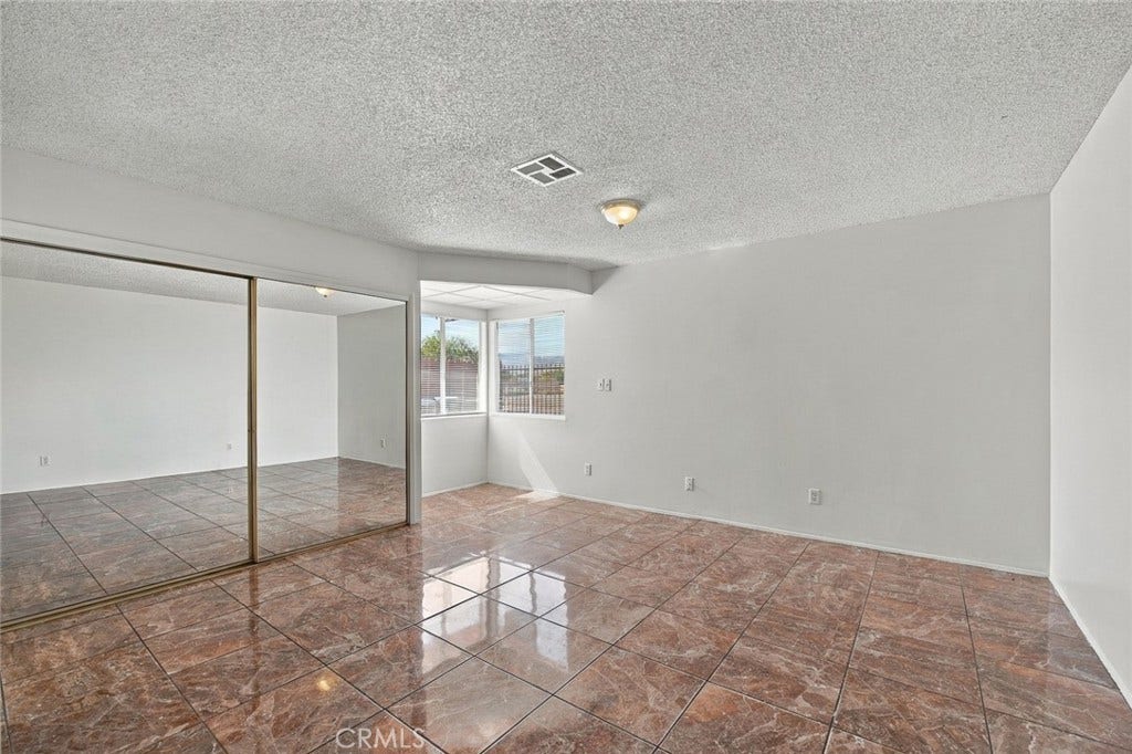 1204 E Avenue Q4, Palmdale, CA 93550 1204 E Avenue Q4, Palmdale, CA 93550