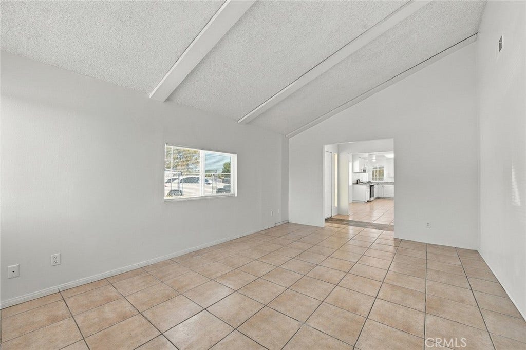 1204 E Avenue Q4, Palmdale, CA 93550 1204 E Avenue Q4, Palmdale, CA 93550