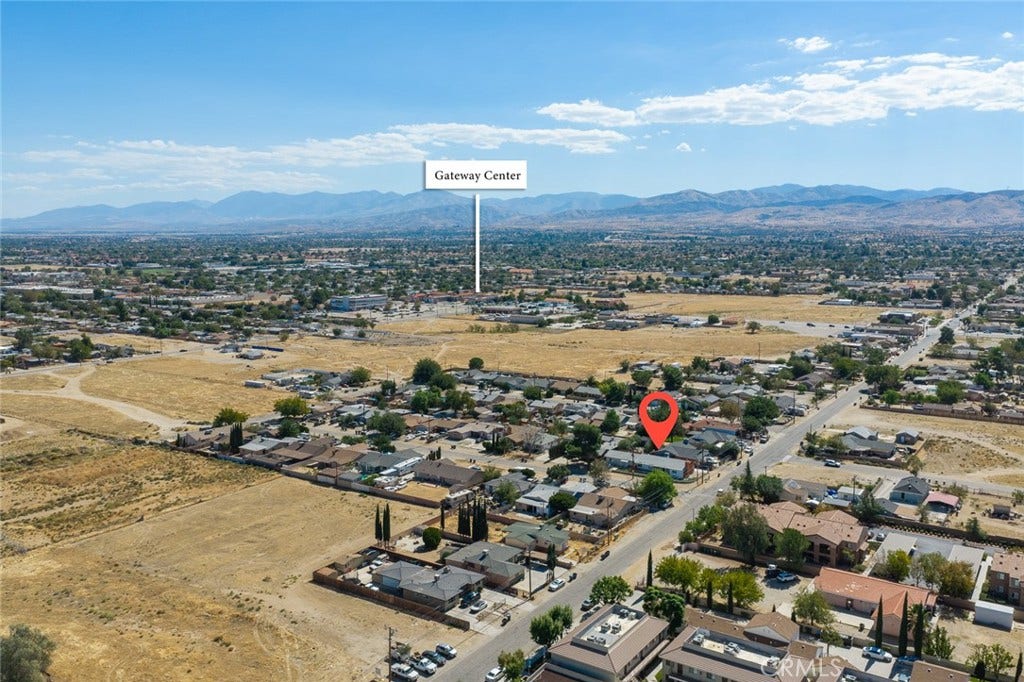 1204 E Avenue Q4, Palmdale, CA 93550 1204 E Avenue Q4, Palmdale, CA 93550