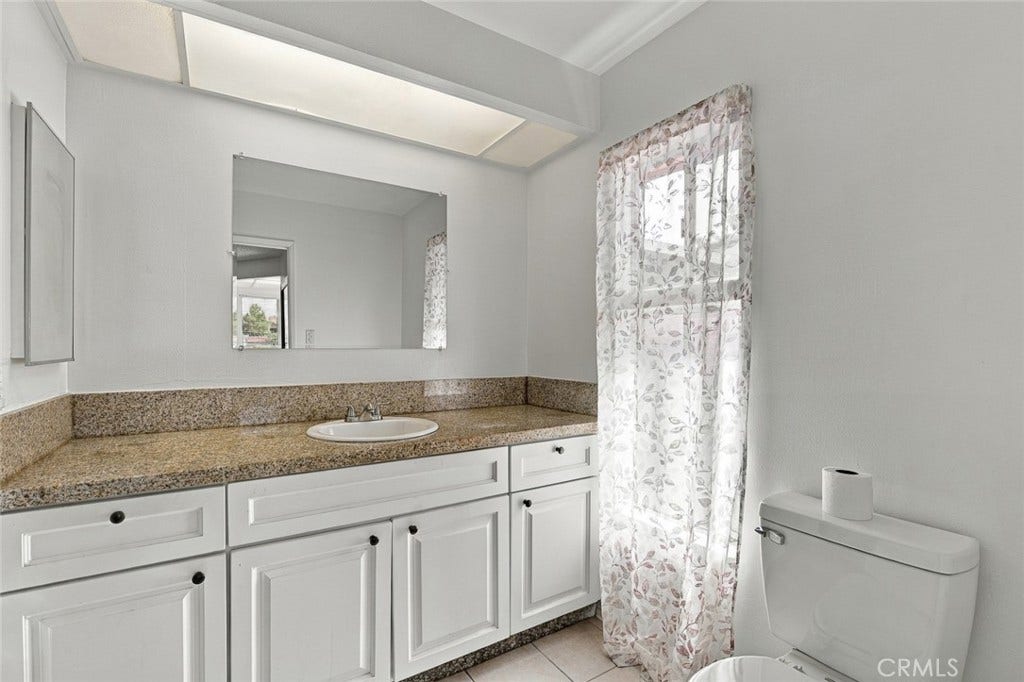 1204 E Avenue Q4, Palmdale, CA 93550 1204 E Avenue Q4, Palmdale, CA 93550