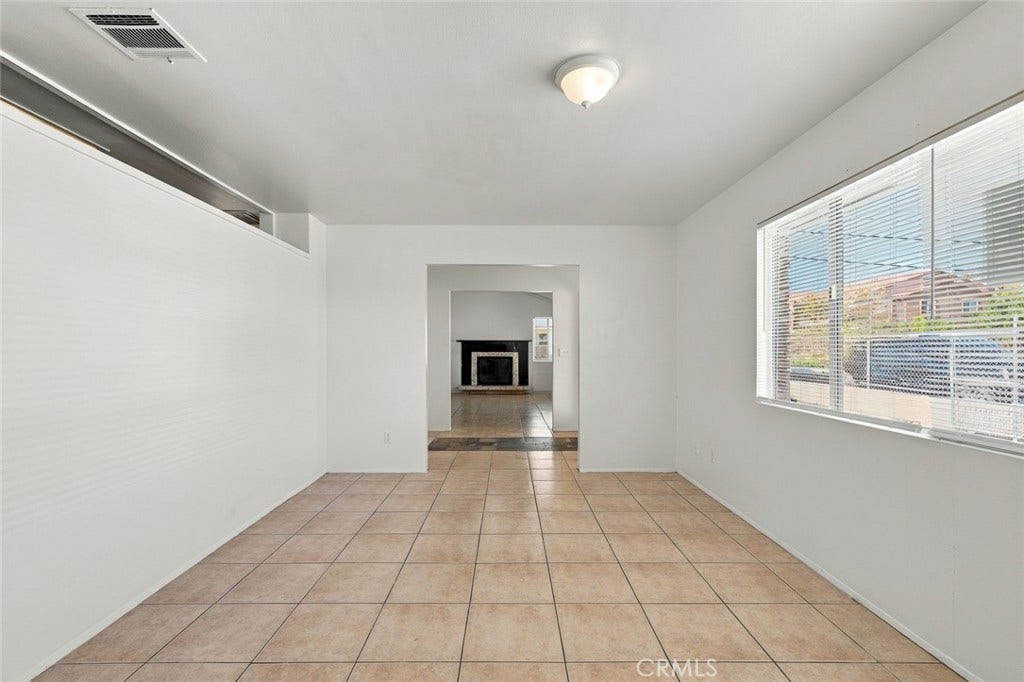 1204 E Avenue Q4, Palmdale, CA 93550 1204 E Avenue Q4, Palmdale, CA 93550