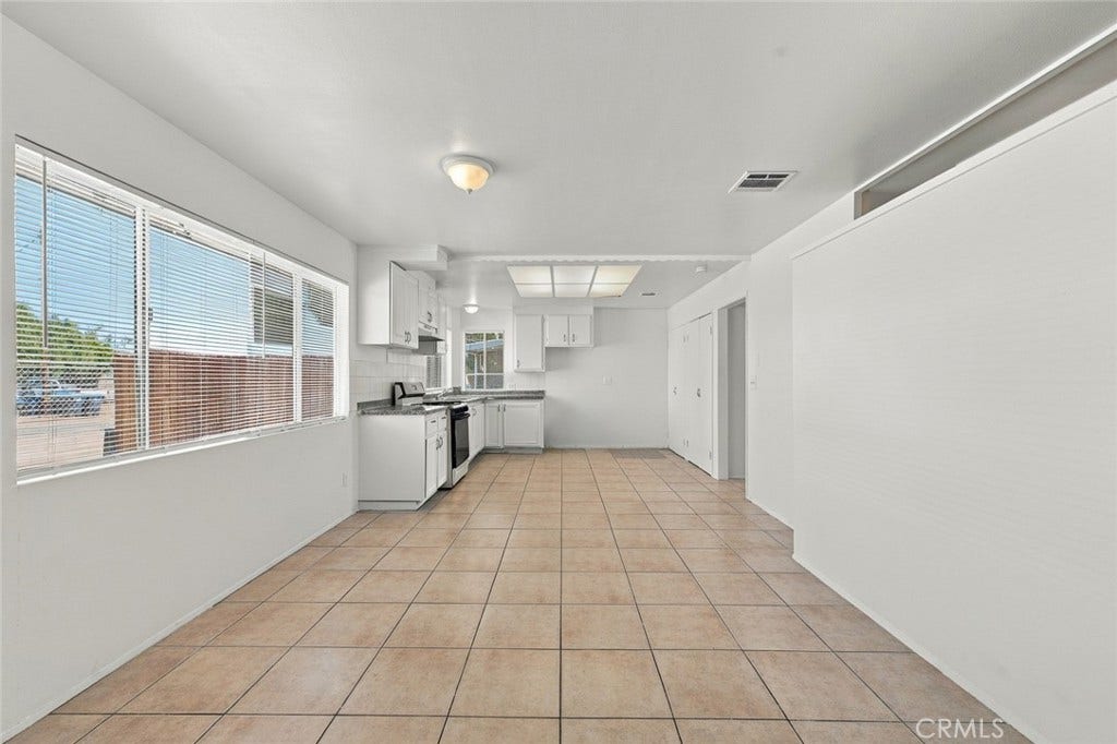 1204 E Avenue Q4, Palmdale, CA 93550 1204 E Avenue Q4, Palmdale, CA 93550