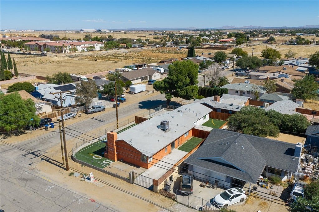 1204 E Avenue Q4, Palmdale, CA 93550 1204 E Avenue Q4, Palmdale, CA 93550