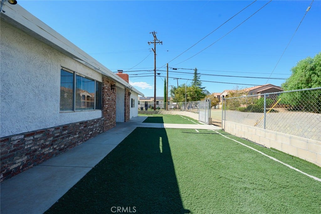 1204 E Avenue Q4, Palmdale, CA 93550 1204 E Avenue Q4, Palmdale, CA 93550