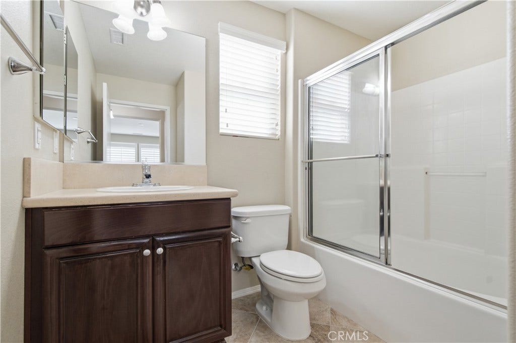 20278 Pienza, Porter Ranch, CA 91326 Master bathroom