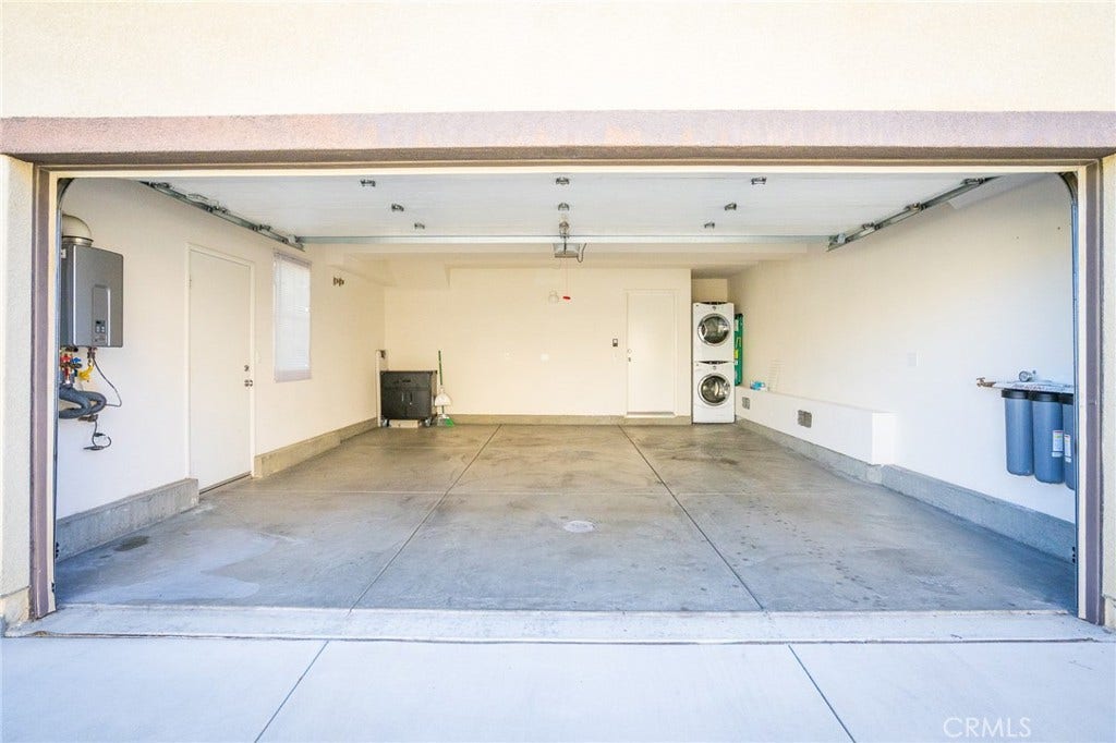 20278 Pienza, Porter Ranch, CA 91326 20278 Pienza, Porter Ranch, CA 91326