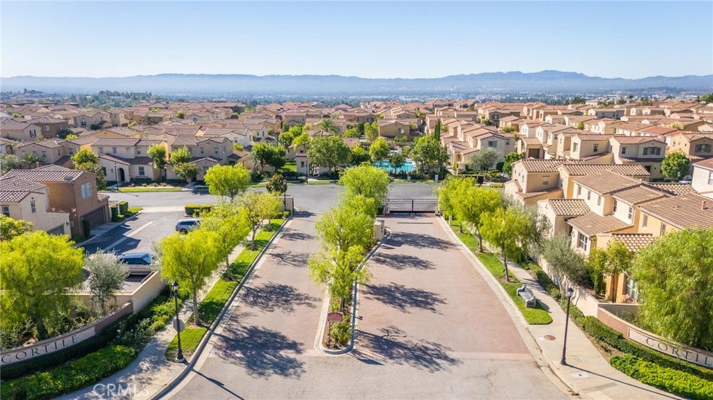 20278 Pienza, Porter Ranch, CA 91326 20278 Pienza, Porter Ranch, CA 91326
