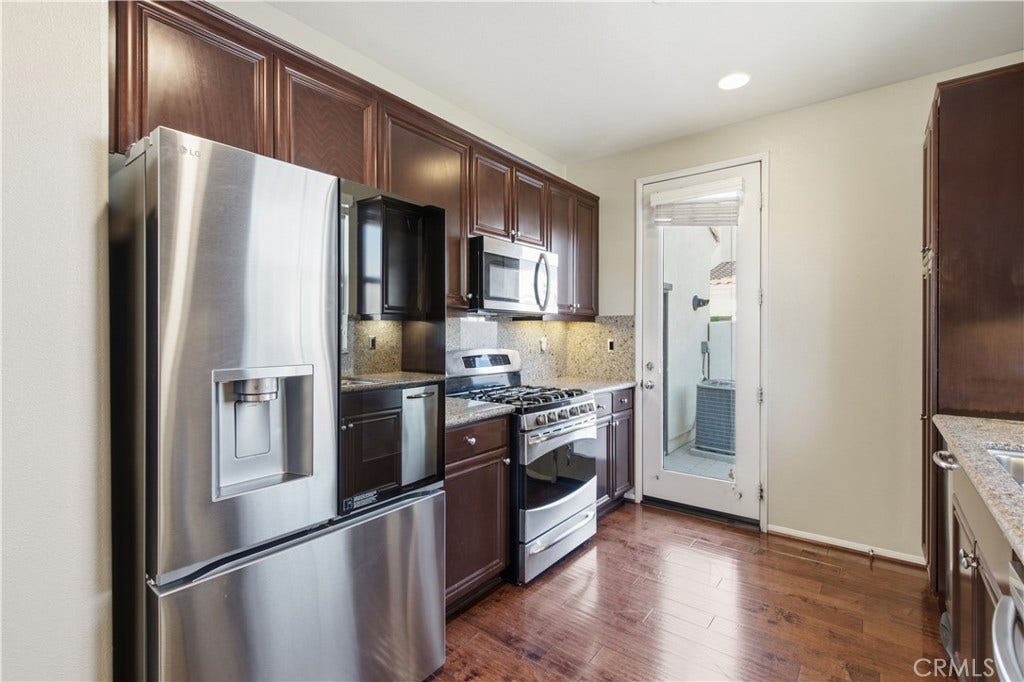 20278 Pienza, Porter Ranch, CA 91326 20278 Pienza, Porter Ranch, CA 91326
