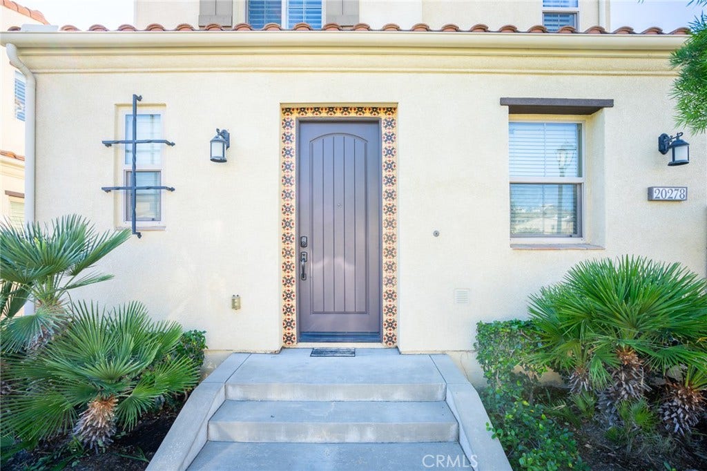 20278 Pienza, Porter Ranch, CA 91326 20278 Pienza, Porter Ranch, CA 91326