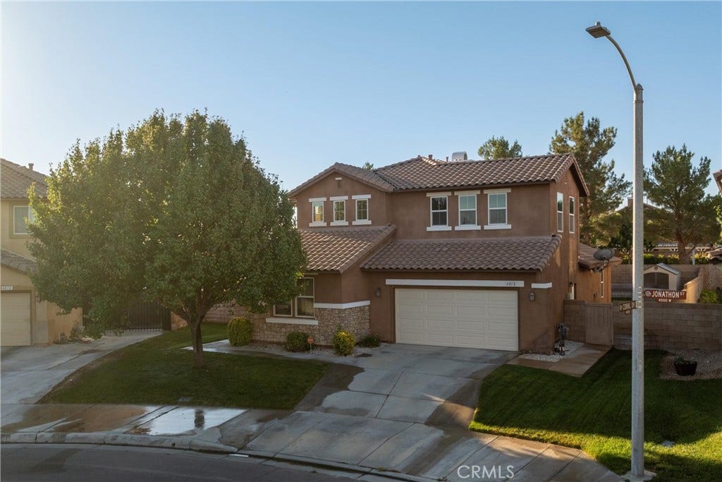 4018 Jonathon Street, Lancaster, CA 93536 4018 Jonathon Street, Lancaster, CA 93536