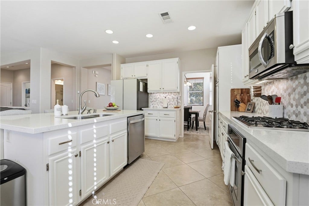 4018 Jonathon Street, Lancaster, CA 93536 4018 Jonathon Street, Lancaster, CA 93536