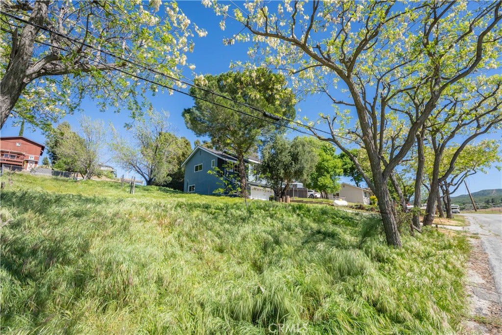 42640 Ranch Club, Lake Hughes, CA 93532 42640 Ranch Club, Lake Hughes, CA 93532