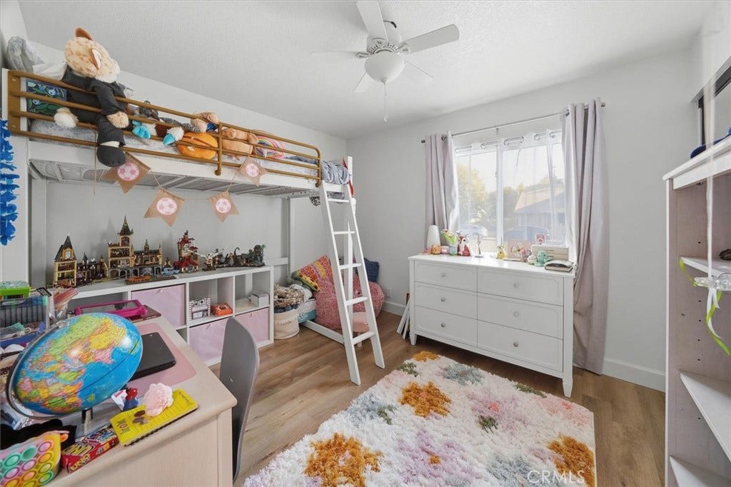 25860 Via Candice, Valencia, CA 91355 25860 Via Candice, Valencia, CA 91355