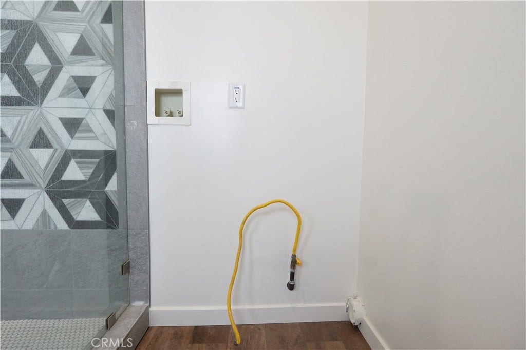 Laundry Space 4