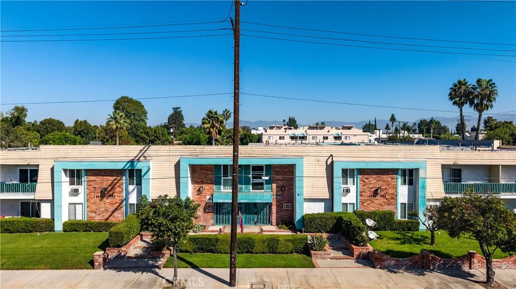 13313 Oxnard, Van Nuys, CA 91401 13313 Oxnard, Van Nuys, CA 91401