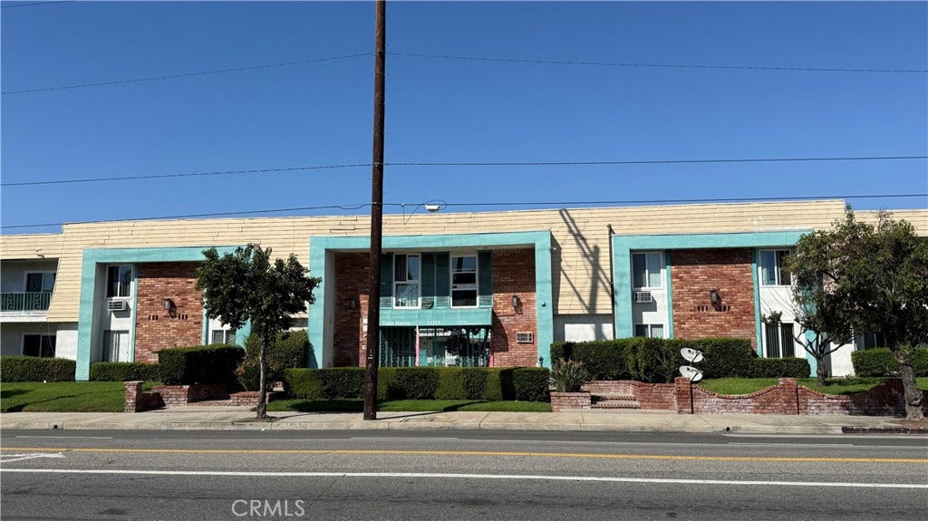 13313 Oxnard, Van Nuys, CA 91401 13313 Oxnard, Van Nuys, CA 91401