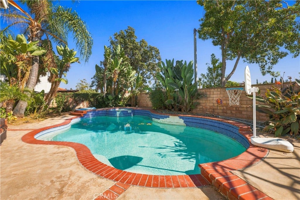 2608 Gemini Court, Camarillo, CA 93010 2608 Gemini Court, Camarillo, CA 93010
