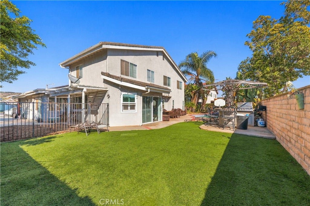 2608 Gemini Court, Camarillo, CA 93010 2608 Gemini Court, Camarillo, CA 93010