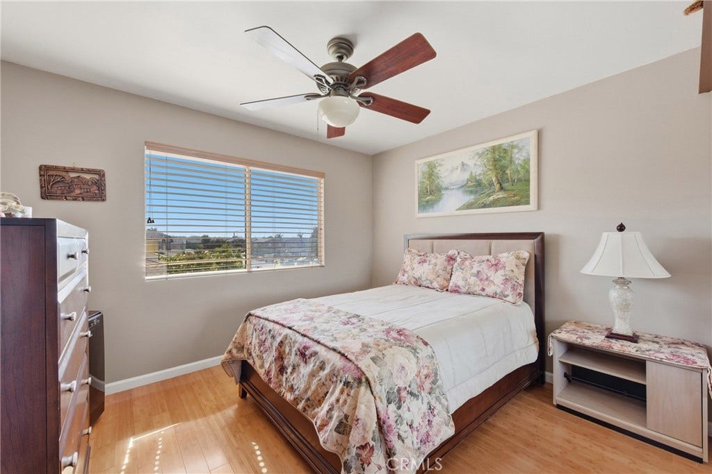 10182 Willamette Street, Ventura, CA 93004 10182 Willamette Street, Ventura, CA 93004