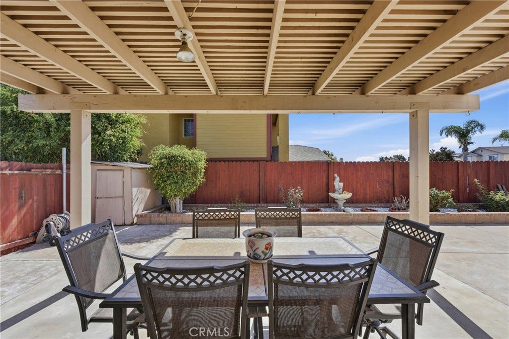 10182 Willamette Street, Ventura, CA 93004 10182 Willamette Street, Ventura, CA 93004